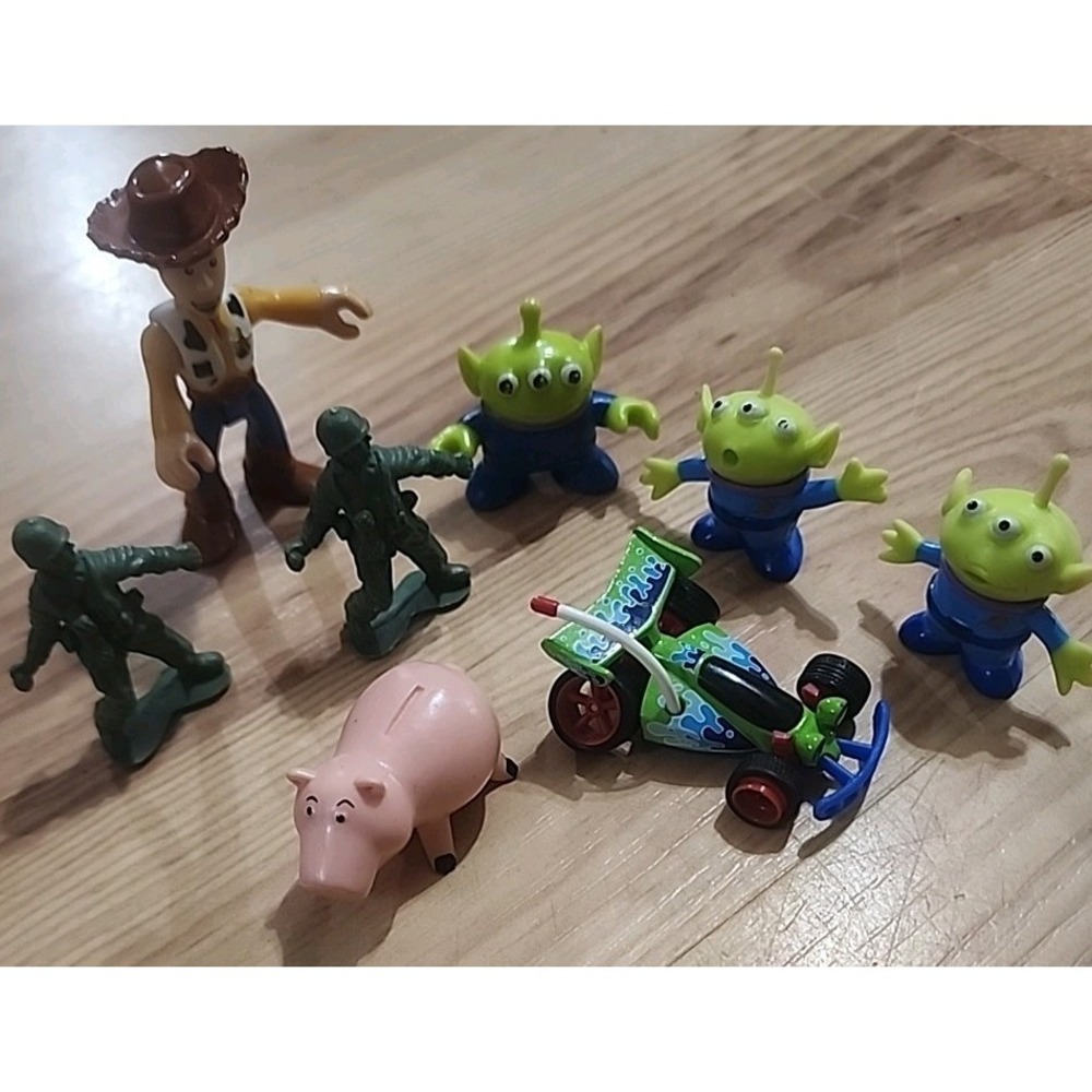 Toy Story Mini Action Figure Collection Woody, Pig, RC, Army Men, 3 Aliens Lot